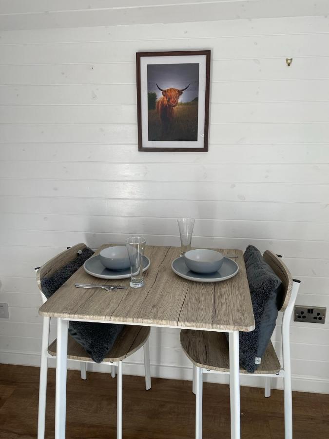 Appartement Hideaway Pod Near Loch Ness For A Tranquil Retreat à Lewiston Extérieur photo